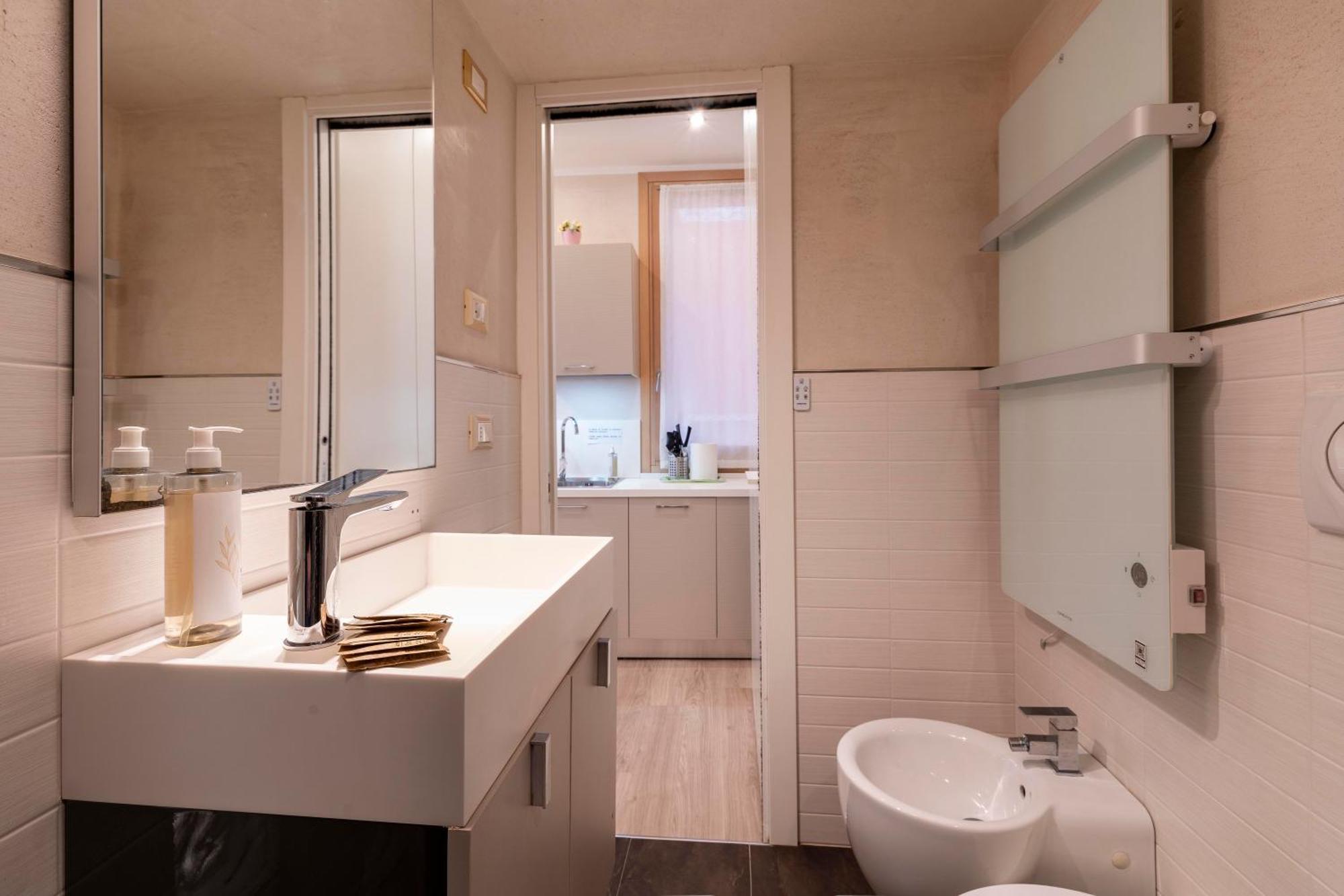 Casa Del Pittore Rialto Венеция Экстерьер фото